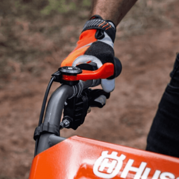 MOTOCULTIVADOR HUSQVARNA TF-440  6CV - Imagem 5